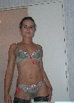 Stripperin teilrasiert 